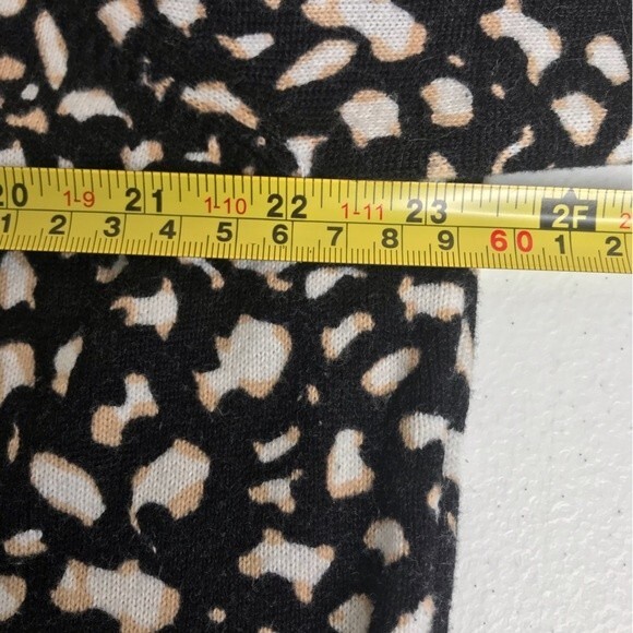 Designers Originals Leopard Print Button Front Cardigan Sweater Womens Size 1X - Picture 8 of 11